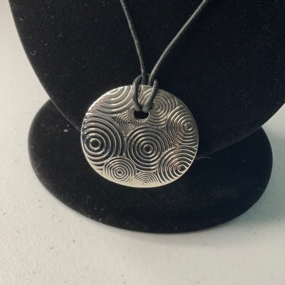 Lia Sophia Silver and Black Statement Necklace - Picture 3 of 11